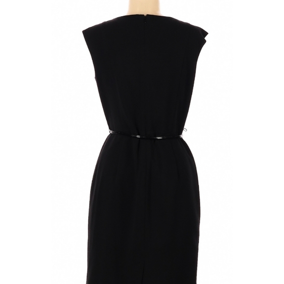 Dress - Picture 1 of 2